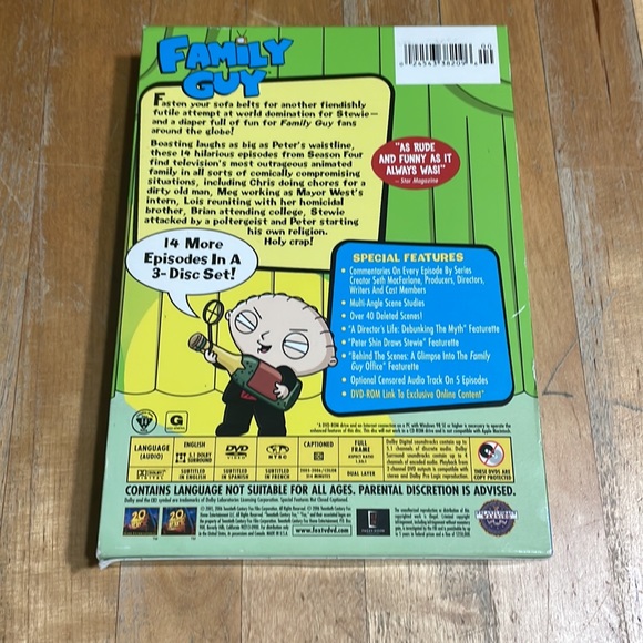 Family guy volume 4 dvd set - Picture 2 of 9